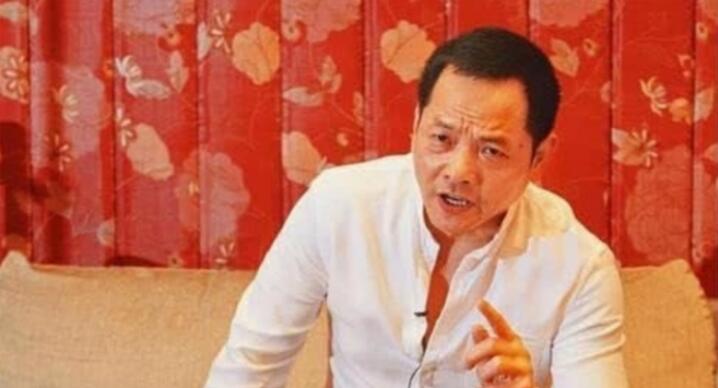 崩牙驹现在在做什么 崩牙驹现在在做什么