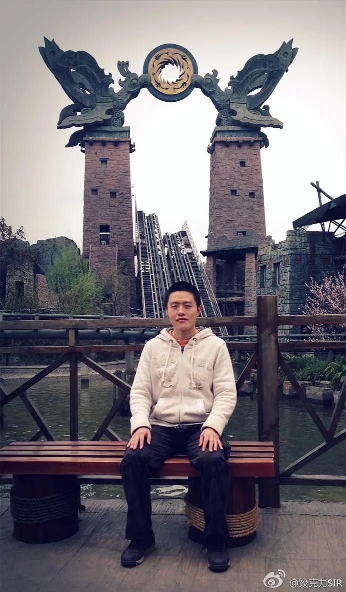 哪吒导演杨宇为什么叫饺子(哪吒的导演 饺子个人资料)