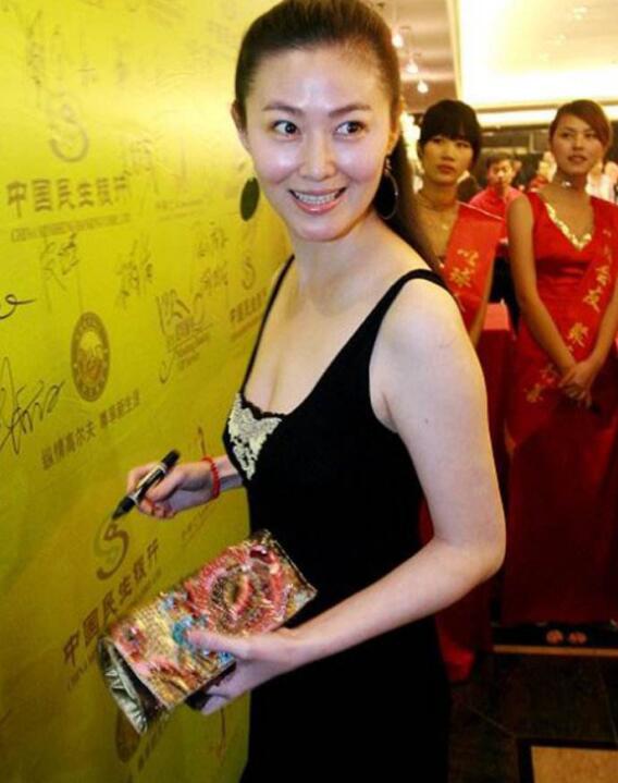 王思懿现状如何怎么不演戏了(王思懿结婚了嘛)