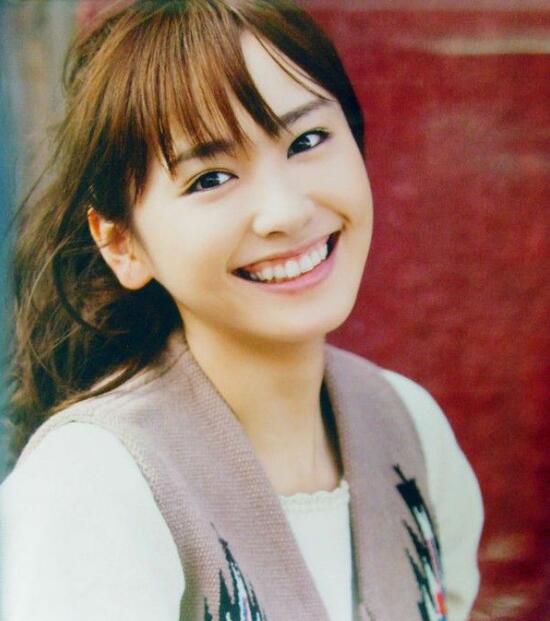 新垣结衣的笑容好好看组图(新垣结衣太可爱了)