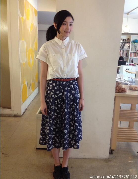 元若蓝现在干嘛去了(元若蓝为什么不发歌了)