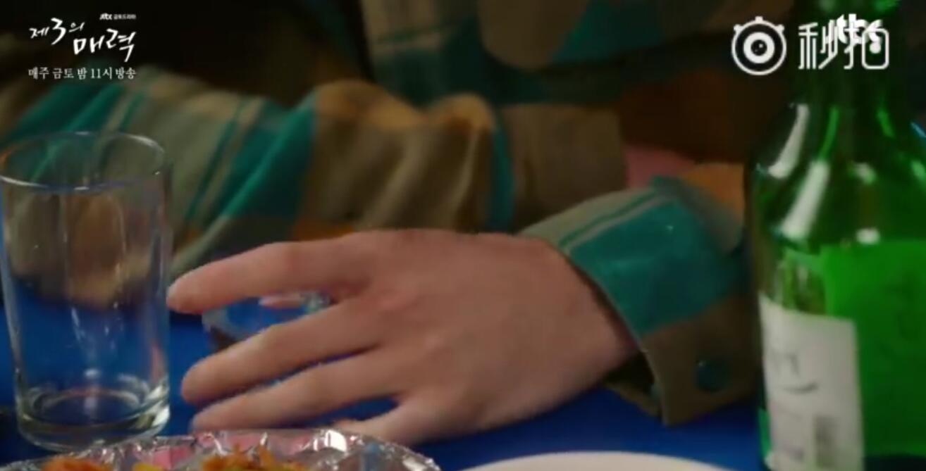 徐康俊和井柏然好像的对比图(井柏然和谁长得挺像)