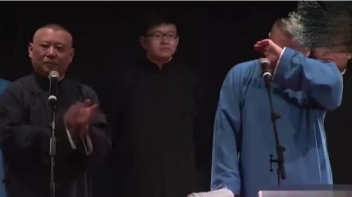 郭德纲跪岳云鹏父亲是真的吗?岳云鹏父亲葬 郭德纲跪岳云鹏父亲是真的吗?岳云鹏父亲葬