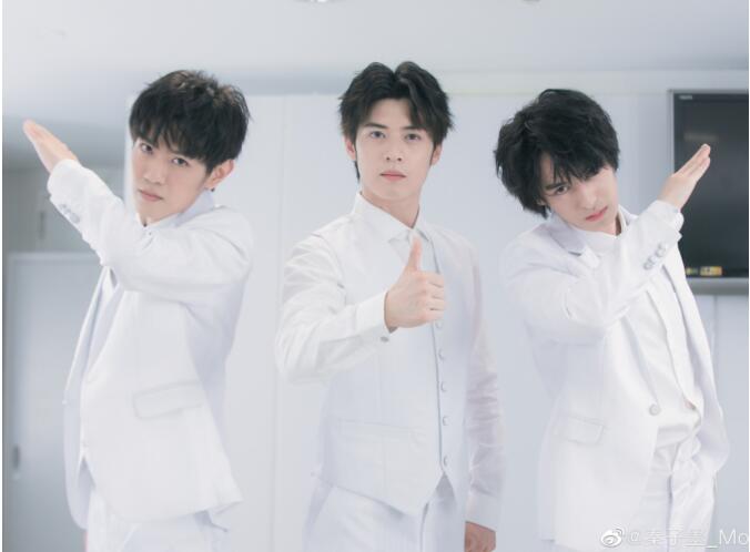 秦子墨为什么叫小黑兔、天天