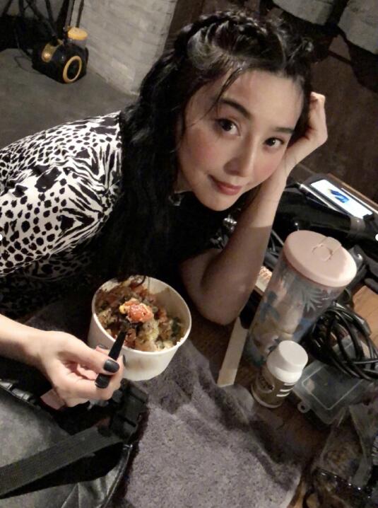 真实的金鱼眼是什么样子图片(金鱼眼女人图片)