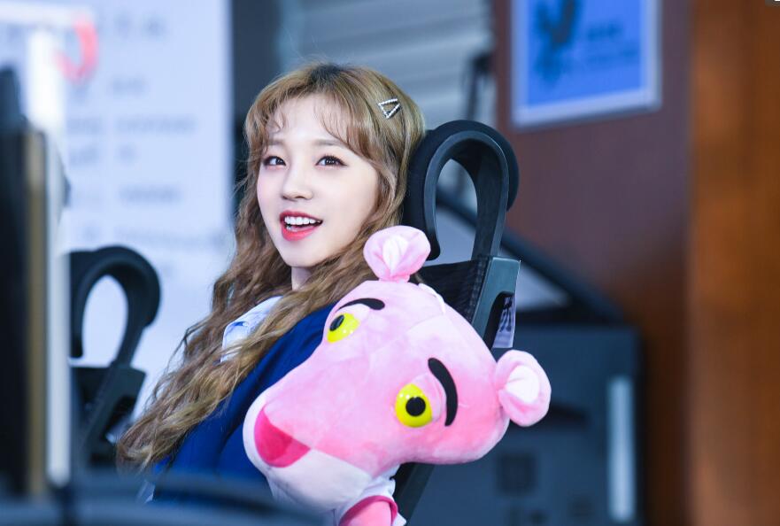 宋雨琦为什么说话像外国人(外国人看宋雨琦)