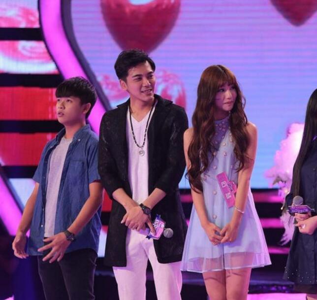 温哲轩和石慧是分手了还是结婚了