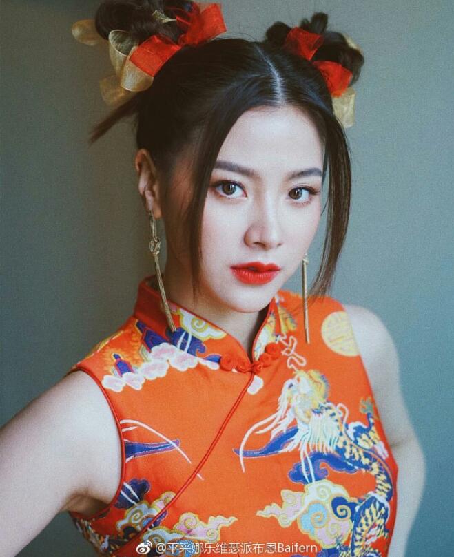 平采娜·乐维瑟派布恩是变性人吗