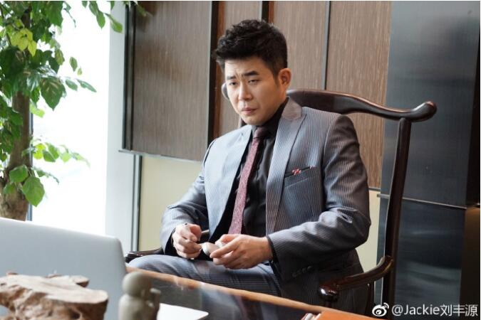 刘丰源家境是大连富二代吗(刘丰源有钱吗)