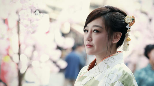 薛佳凝为什么叫哈妹(哈妹薛佳凝原来的痣)