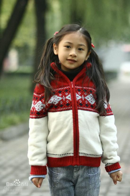 童星演员张楚倩现在的照片(内地女演员张倩)