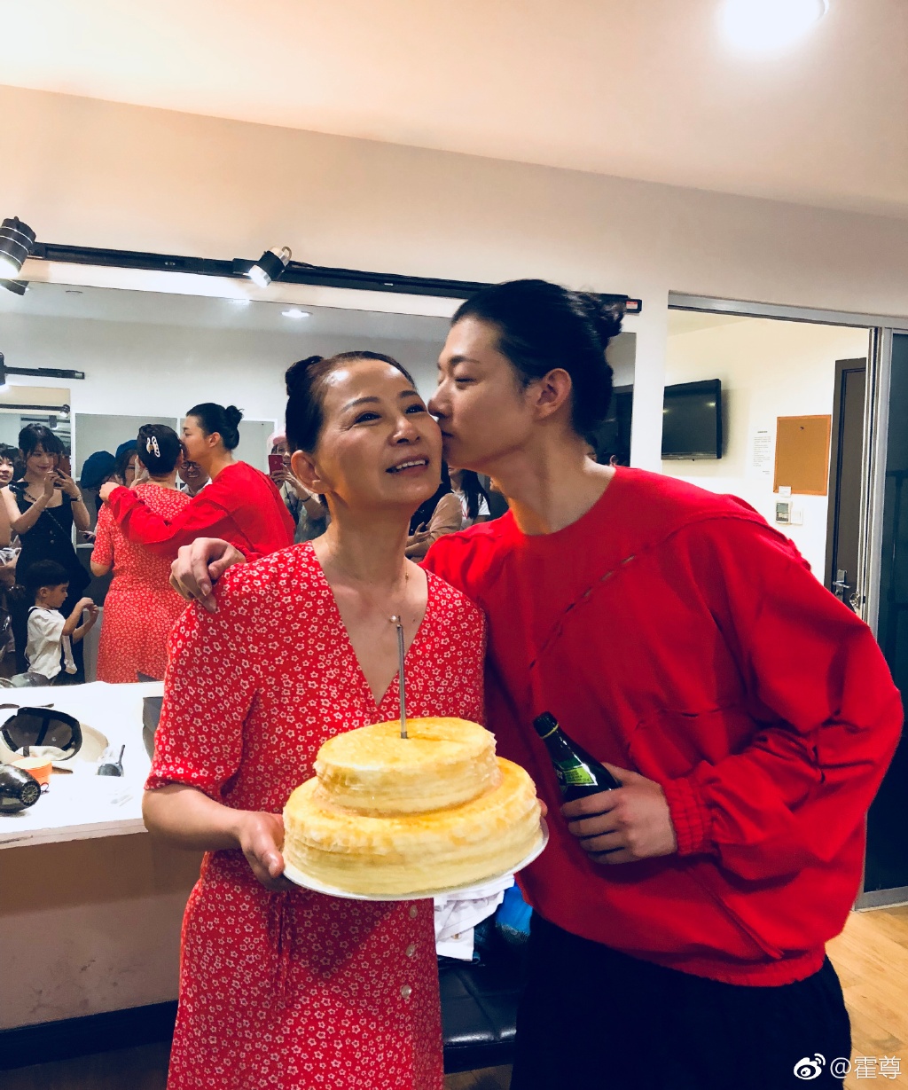 龚琳娜和王菲谁唱功厉害(龚琳娜唱功排第几)