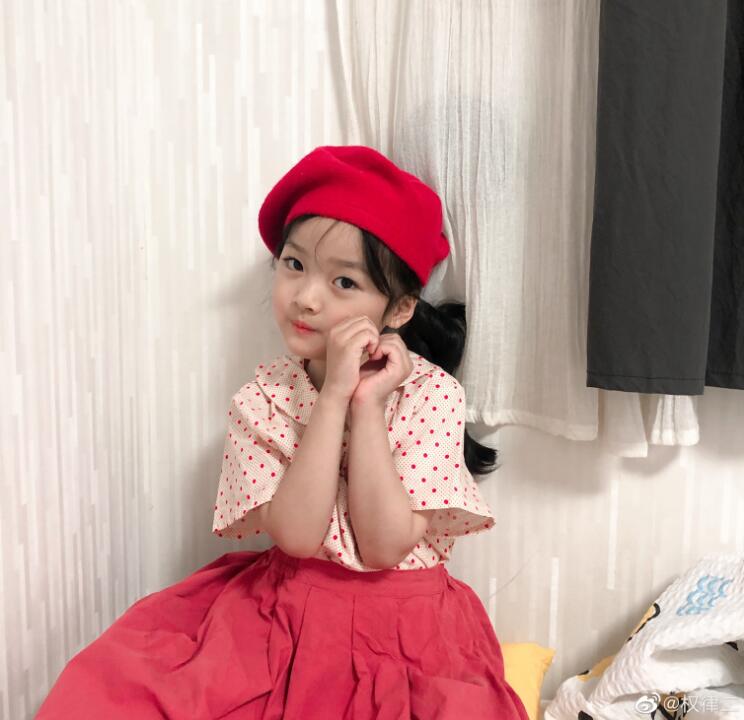 权律二已经长大了最新照片(权律二图片小时候)