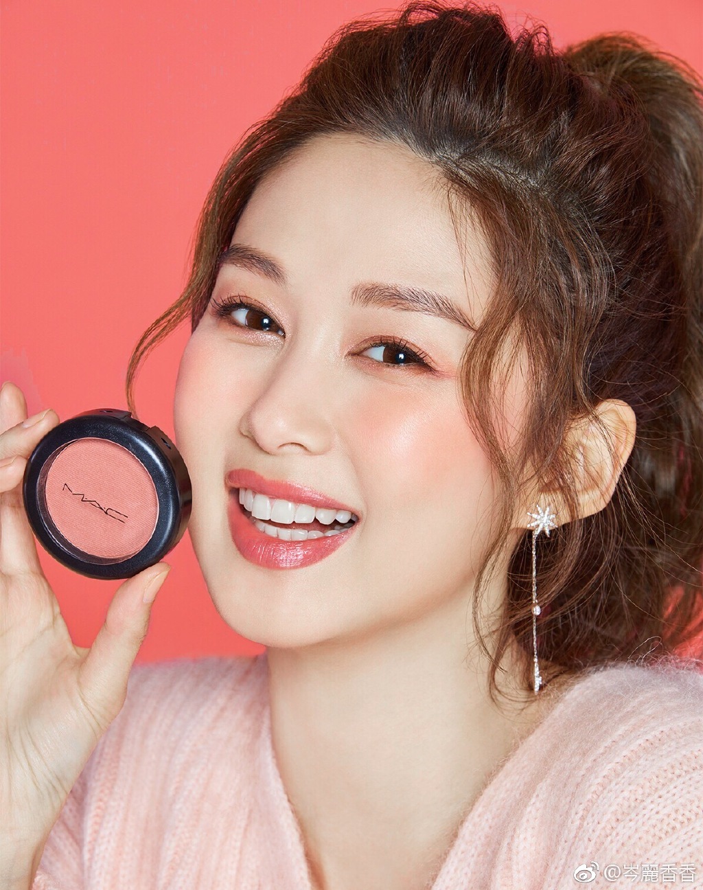 岑丽香减肥前后照片(岑丽香整容前照片)