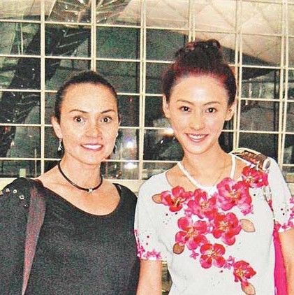 张豪龙和张柏芝是双胞胎吗(张柏芝龙凤双胞胎) 张豪龙和张柏芝是双胞胎吗(张柏芝龙凤双胞胎)