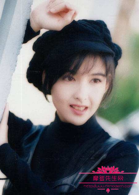 周慧敏为什么不能生育？周慧敏的外号为什么(周慧敏有孩子吗)