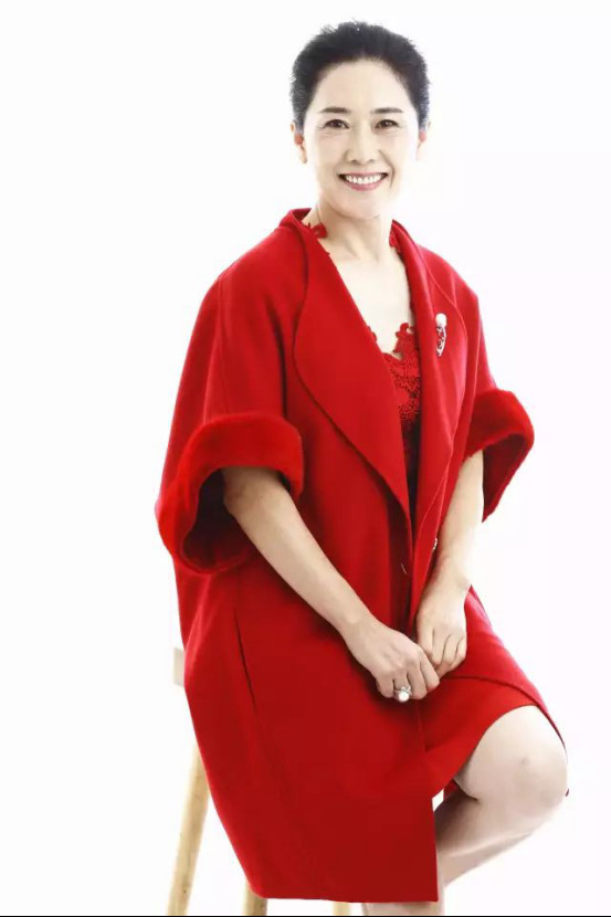 刘芸妈妈好年轻照片(刘芸的妈妈照片) 刘芸妈妈好年轻照片(刘芸的妈妈照片)