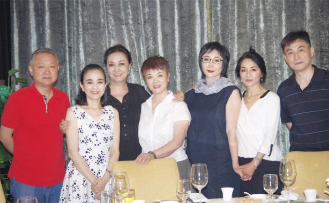 演员杨俊勇老婆资料(杨俊毅演员)