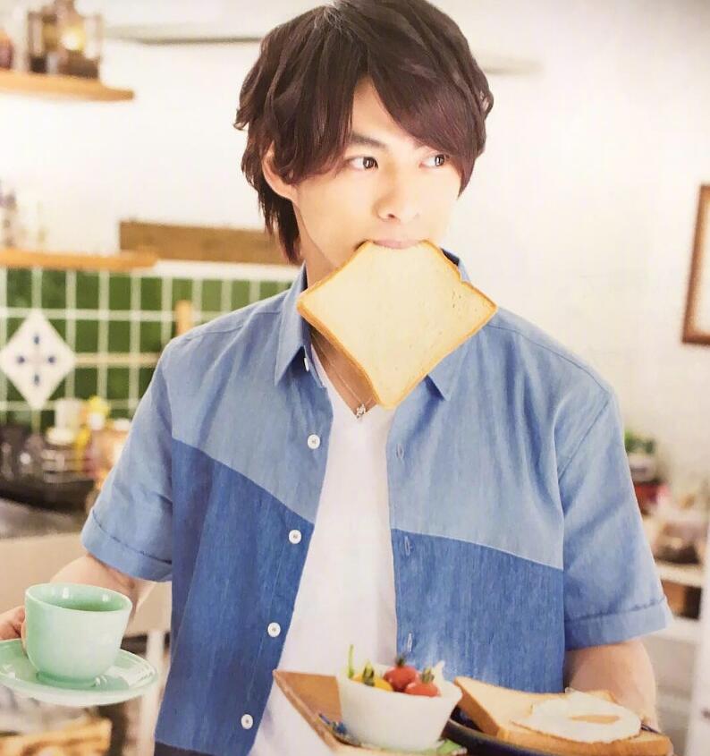 平野紫耀为什么叫饼王