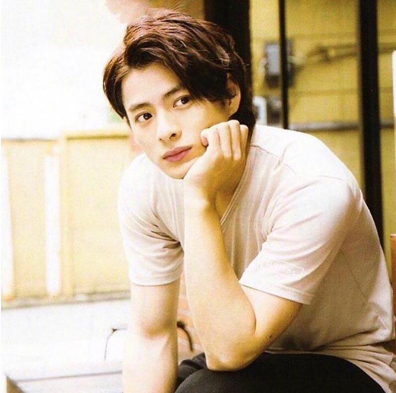 平野紫耀为什么叫饼王