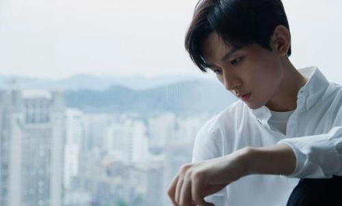 成毅不理《沉香如屑》传闻(沉香如屑成毅白发照片) 成毅不理《沉香如屑》传闻(沉香如屑成毅白发照片)