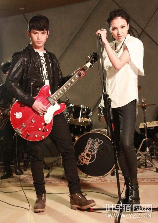 张恒远跟毕夏结婚照片(张恒远和毕夏) 张恒远跟毕夏结婚照片(张恒远和毕夏)