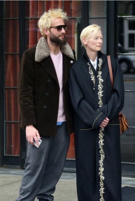 蒂尔达·斯文顿雌雄同体是什么梗 蒂尔达·斯文顿雌雄同体是什么梗