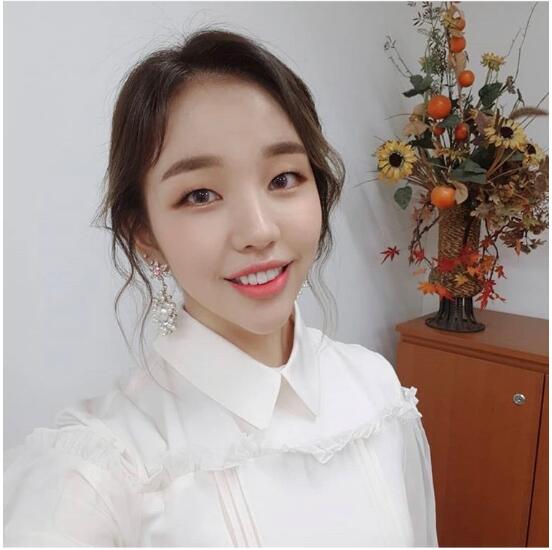 白娥娟在韩国火吗出名吗(李清娥在韩国人气)