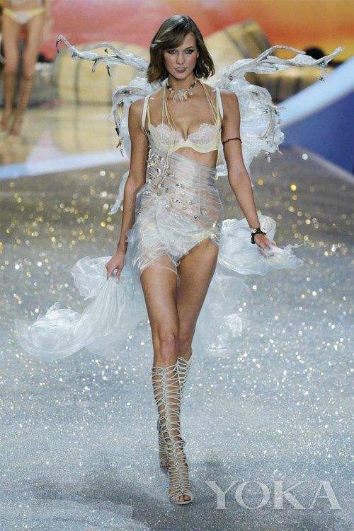 大kk为什么被维密解约?大kk最后一场维(大kk买了维密的fb)