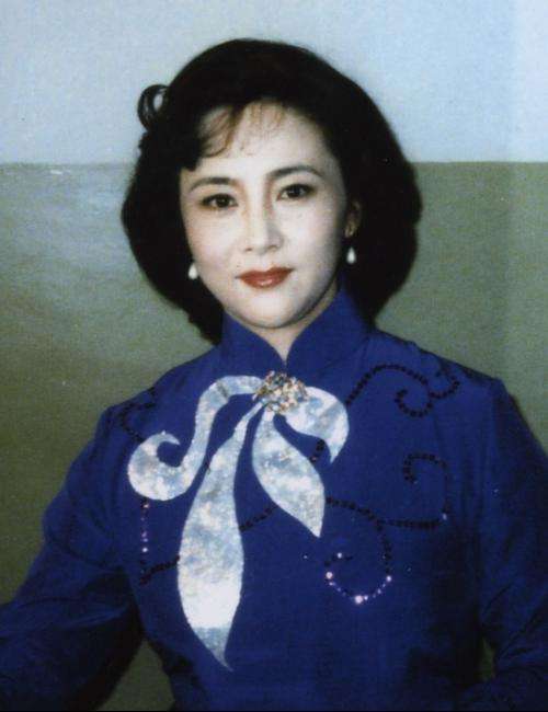 顾永菲是顾而已的女儿吗(顾永菲第二任丈夫叫什么名字)