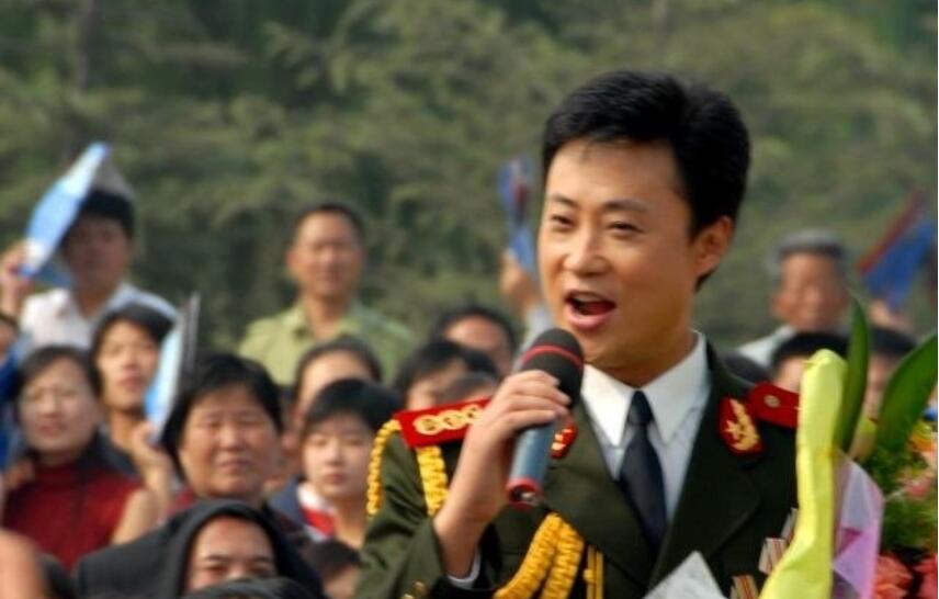 耿莲凤和耿为华是亲戚关系吗(耿为华的婚史)