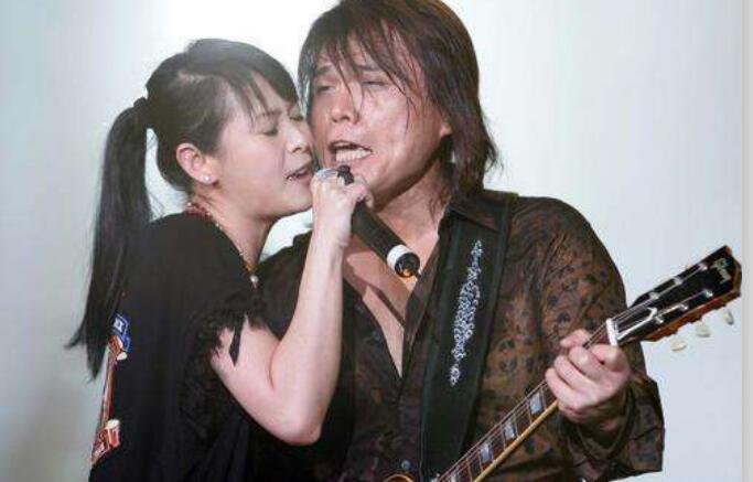 伍佰和刘若英是什么关系(伍佰与刘若英唱过的歌)