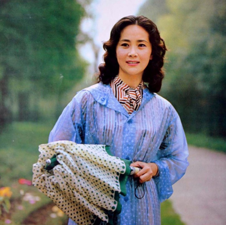 顾永菲是顾而已的女儿吗(顾永菲第二任丈夫叫什么名字)