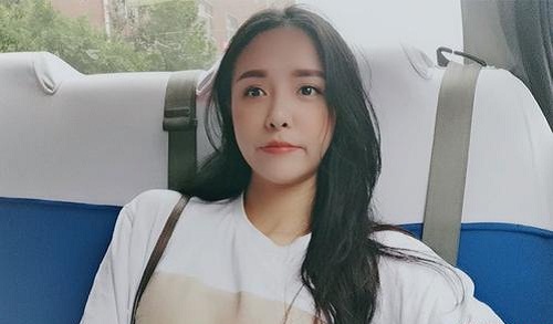 快女喻佳丽结婚老公是谁(喻佳丽结婚照) 快女喻佳丽结婚老公是谁(喻佳丽结婚照)