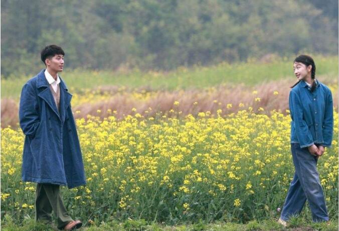 窦骁和何超莲怎么认识的(窦骁和何超莲什么时候认识的)