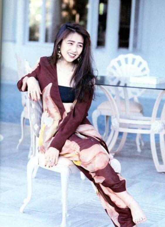 工藤静香为什么被称为日本国民妖精 工藤静香为什么被称为日本国民妖精