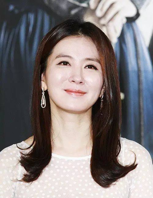 李一花年轻时的照片(李一花身材)