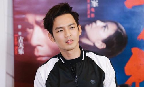 钟汉良的妻子是谁什么时候结婚的(钟汉良的老婆是哪年出生的)