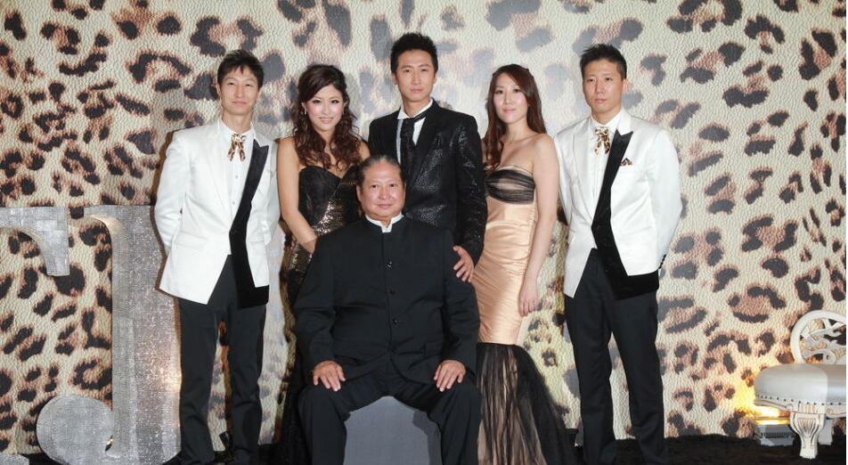 洪煦榆出生那一年多大了(洪煦榆的生活照) 洪煦榆出生那一年多大了(洪煦榆的生活照)