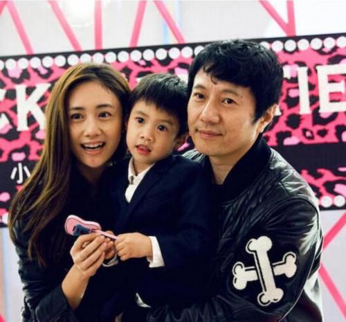 刘芸和郑钧怎么认识的?刘芸郑钧有几个孩子 刘芸和郑钧怎么认识的?刘芸郑钧有几个孩子