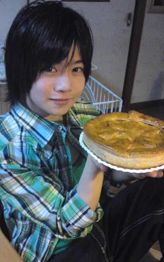 西井幸人最帅的照片来了(西井幸人小时候)