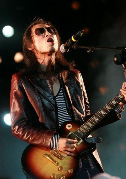 谢天笑录音棚说宋佳臭的海鲜梗是什么