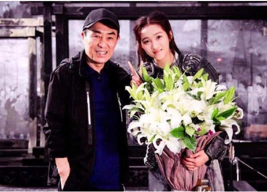 关晓彤是满族谁的后裔(关晓彤是满族哪个姓氏) 关晓彤是满族谁的后裔(关晓彤是满族哪个姓氏)