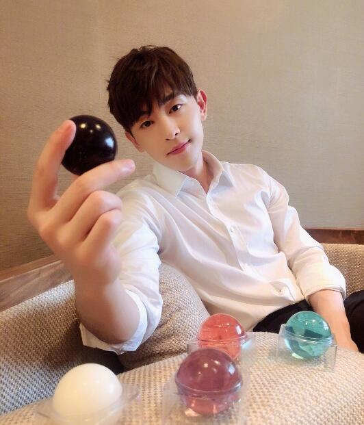 邓伦为什么叫石家庄之光、运动博主(邓伦是石家庄哪儿的人)