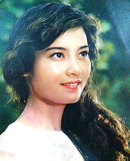 演员杨青年轻时候照片(演员杨青近照) 演员杨青年轻时候照片(演员杨青近照)