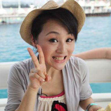 曹颖现在怎么这么丑还老(曹颖整容没有)