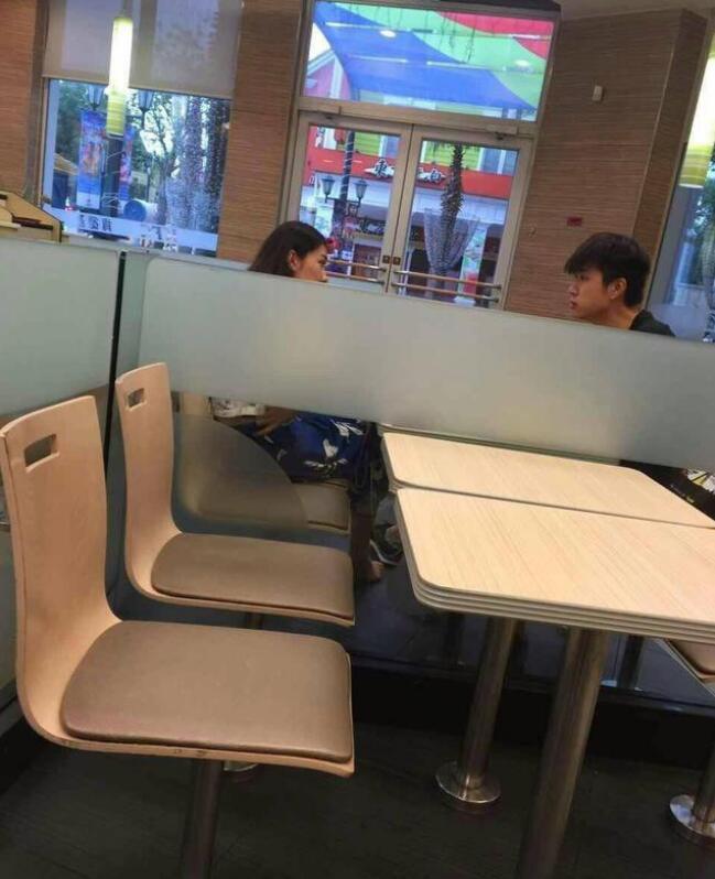 左溢和沈陶然在一起了吗？左溢分手烧宿舍是