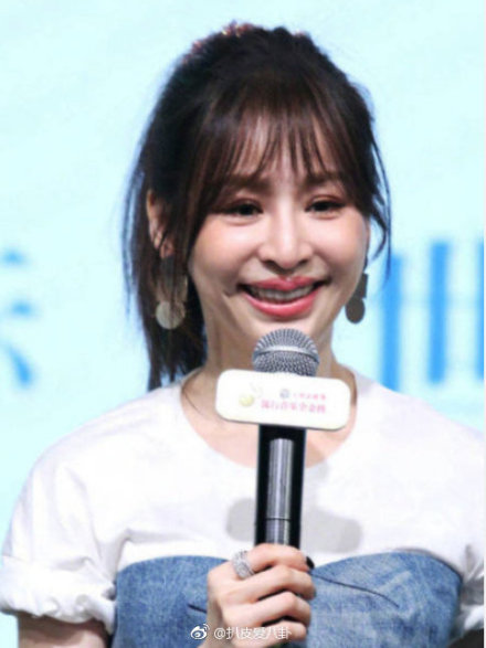 王心凌现在的样子照片恐怖(王心凌最近图片)