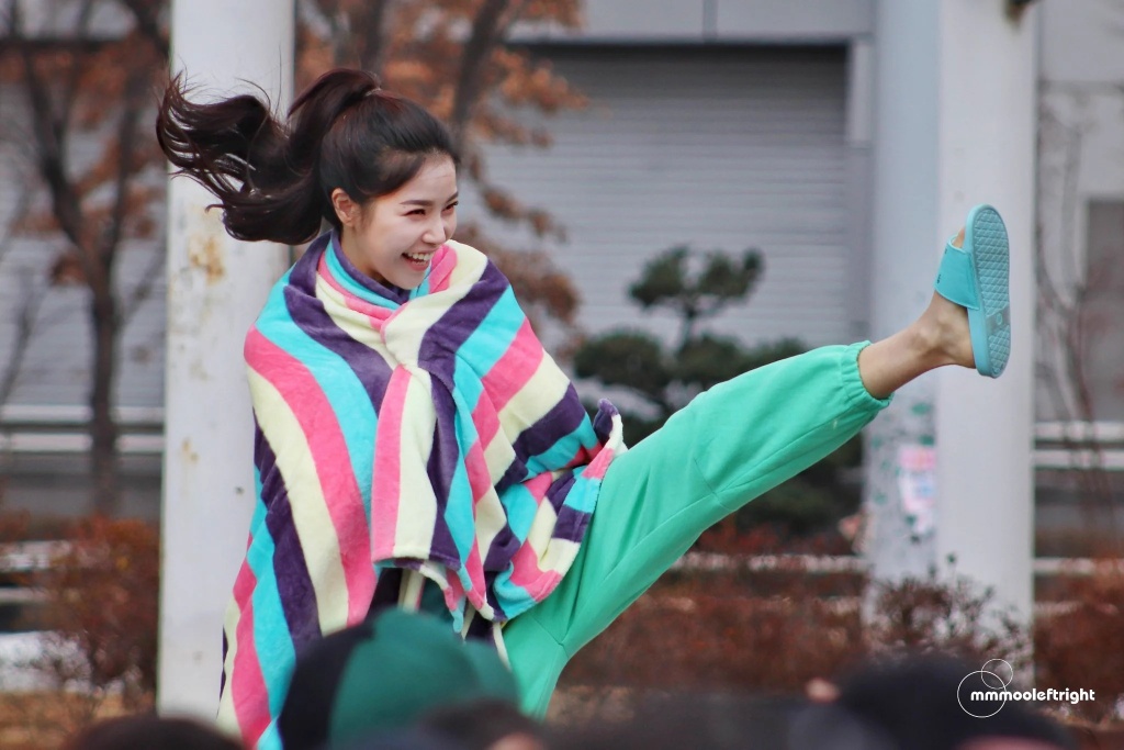 金容仙为什么叫颂乐、傻白甜、涌多妮？金容