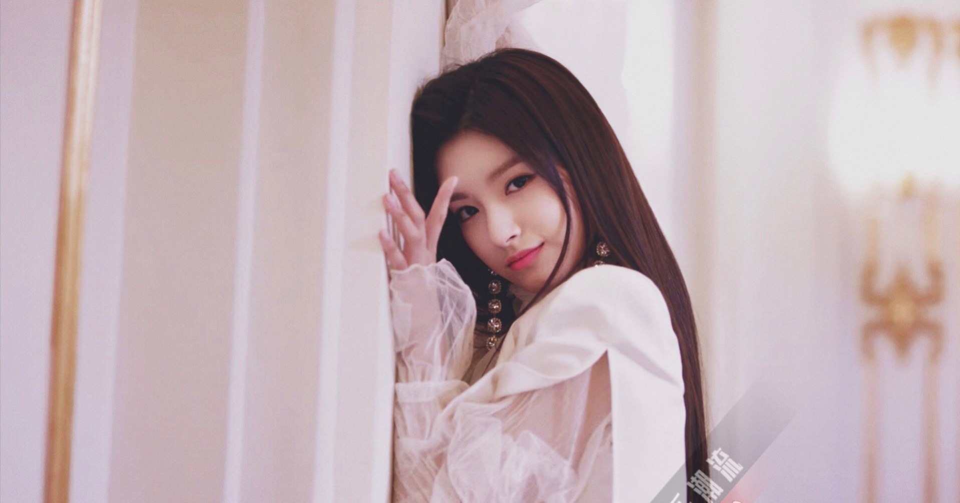 王怡人是怎么进乐华的?王怡人现在已经出道